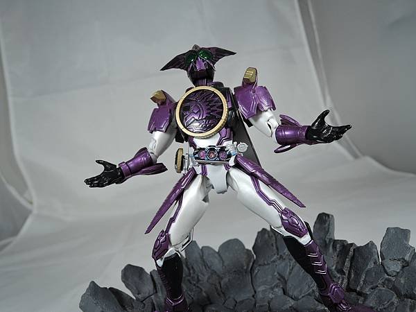 SHF 仮面ライダーオーズ プトティラコンボ (4).JPG