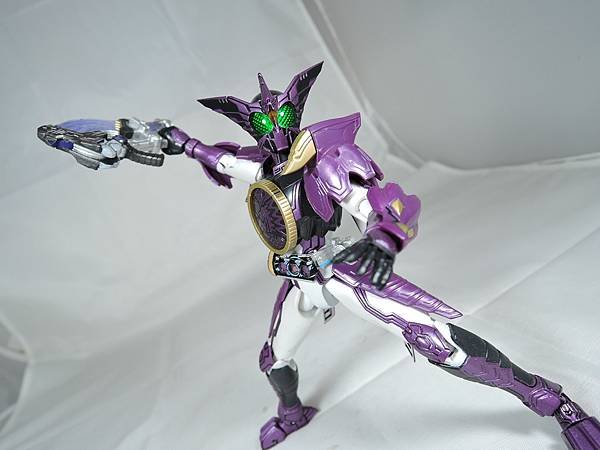 SHF 仮面ライダーオーズ プトティラコンボ (28).JPG