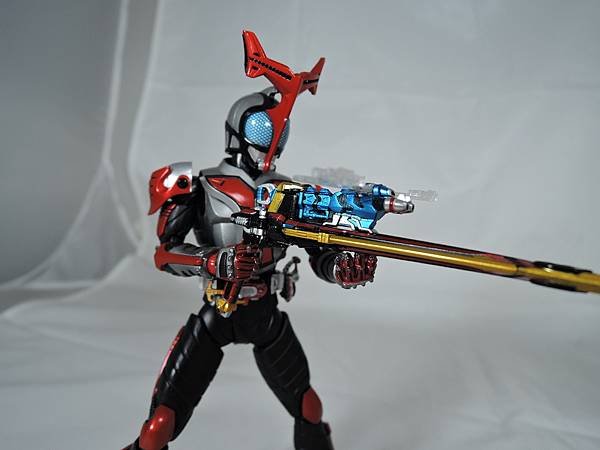 SHF 仮面ライダーハイパーカブト (29).JPG