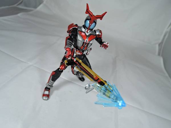 SHF 仮面ライダーハイパーカブト (35).JPG