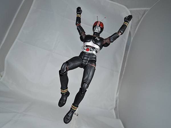 SHF 仮面ライダーブラック (55).JPG