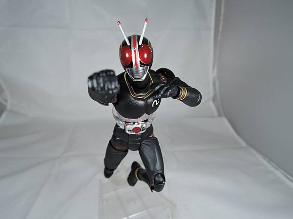 SHF 仮面ライダーブラック (61).JPG