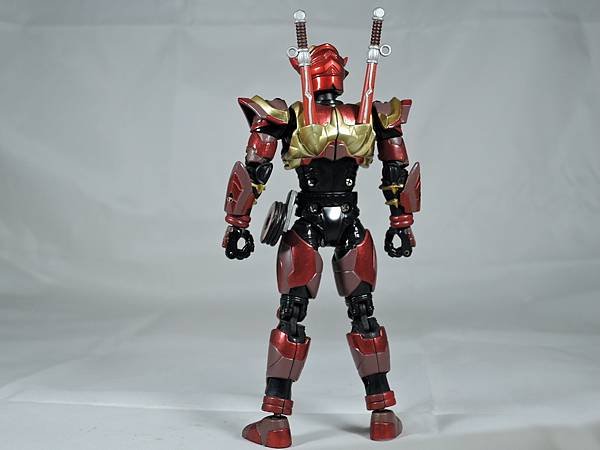 SHF 仮面ライダー響鬼紅＆装甲響鬼 (76).JPG