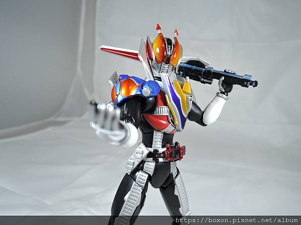 SHF 仮面ライダー電王 ライナー%26;クライマックスフォーム (66).JPG