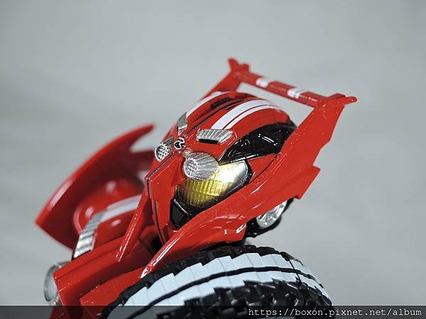 SHF 仮面ライダードライブ タイプトライドロン (6).JPG