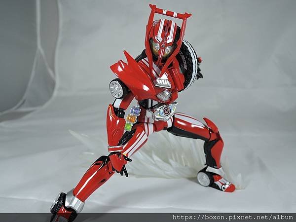 SHF 仮面ライダードライブ タイプトライドロン (18).JPG