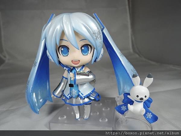 ねんどろいど 雪ミク2.0 (6).JPG