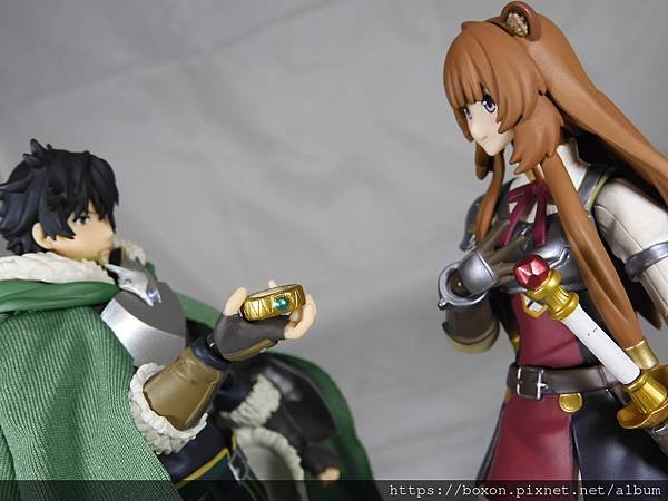 figma 岩谷尚文＆ラフタリア (72).JPG