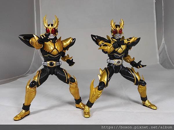 SHF 仮面ライダークウガ ライジングアルティメット (21).JPG