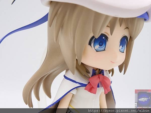 PhotoCap_ねんどろいど 能美クドリャフカ 夏服ver (11).jpg