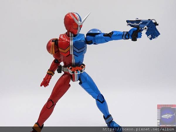 PhotoCap_SHF 仮面ライダーダブル ヒートメタル (58).jpg