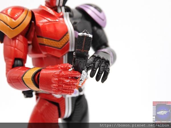 PhotoCap_SHF 仮面ライダーダブル ヒートメタル (73).jpg