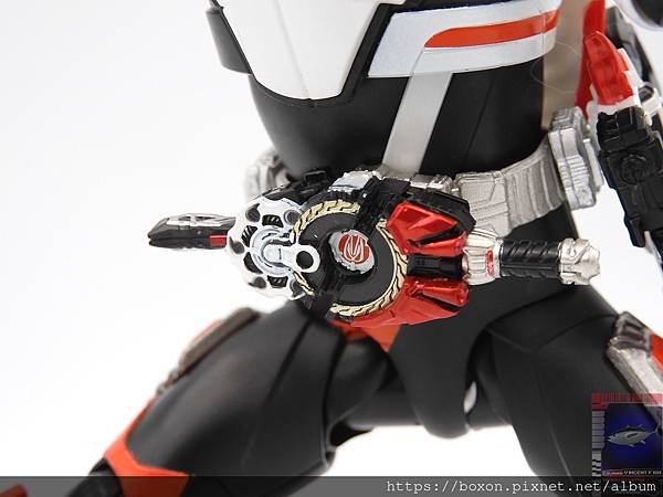 PhotoCap_SHF 仮面ライダーギーツ (9).jpg