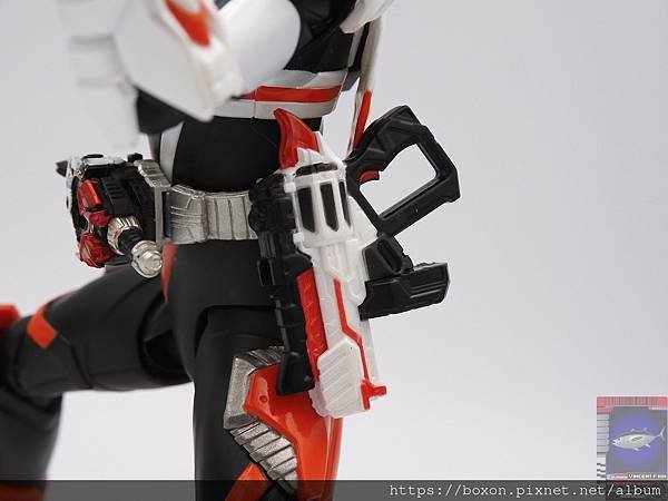 PhotoCap_SHF 仮面ライダーギーツ (12).jpg