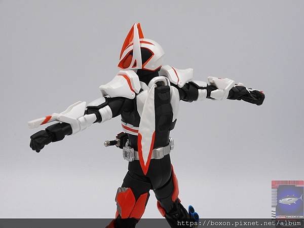 PhotoCap_SHF 仮面ライダーギーツ (30).jpg