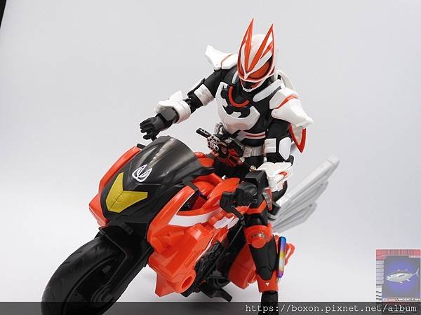 PhotoCap_SHF 仮面ライダーギーツ (41).jpg