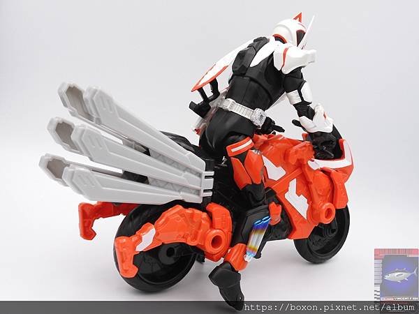 PhotoCap_SHF 仮面ライダーギーツ (45).jpg