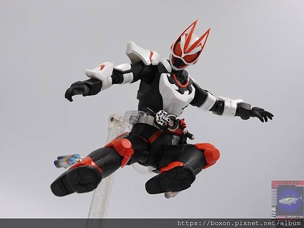 PhotoCap_SHF 仮面ライダーギーツ (52).jpg