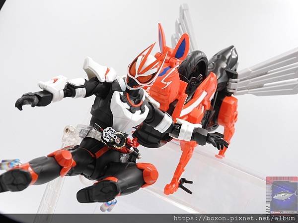 PhotoCap_SHF 仮面ライダーギーツ (58).jpg