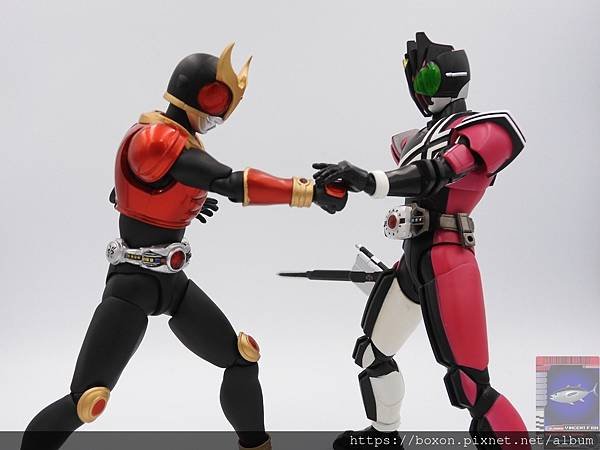 PhotoCap_SHF 仮面ライダークウガ ディケイドver (20).jpg