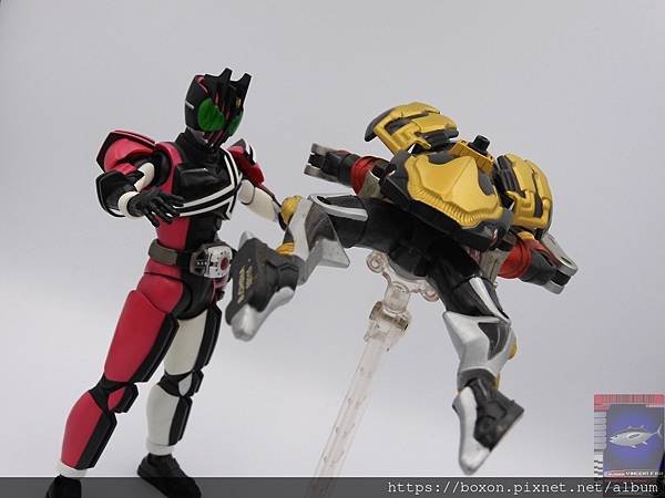 PhotoCap_SHF 仮面ライダークウガ ディケイドver (39).jpg