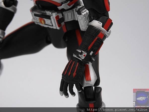 PhotoCap_SHF 仮面ライダーファイズ＆オートーバジン (28).jpg