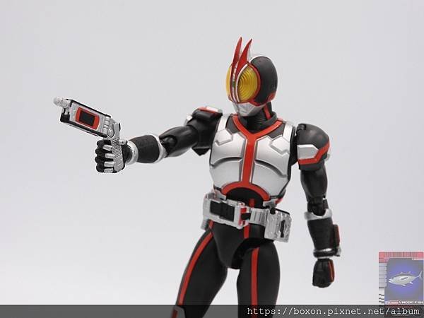 PhotoCap_SHF 仮面ライダーファイズ＆オートーバジン (38).jpg