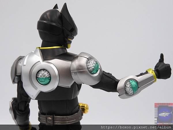 PhotoCap_SHF 仮面ライダーバース (12).jpg