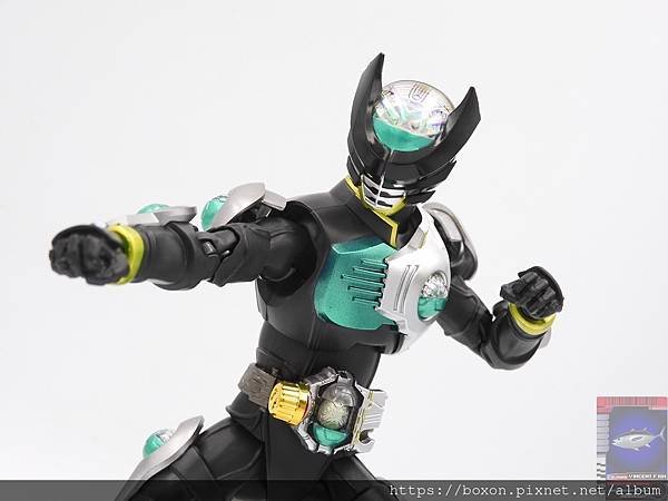 PhotoCap_SHF 仮面ライダーバース (26).jpg