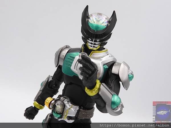 PhotoCap_SHF 仮面ライダーバース (27).jpg