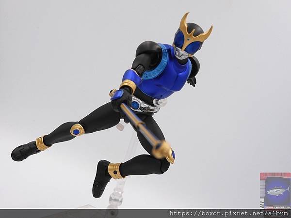 PhotoCap_SHF 仮面ライダークウガ ドラゴンフォーム＆ライジングドラゴン (52).jpg