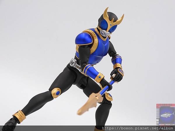 PhotoCap_SHF 仮面ライダークウガ ドラゴンフォーム＆ライジングドラゴン (68).jpg