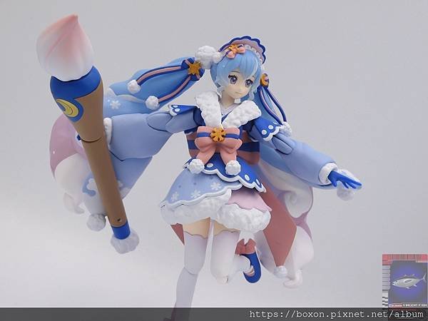 PhotoCap_figma 雪ミク 2023 ver (39).jpg