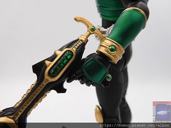 PhotoCap_SHF 仮面ライダークウガ ペガサス＆ライジングペガサスフォーム (21).jpg