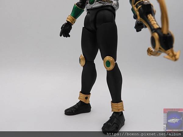 PhotoCap_SHF 仮面ライダークウガ ペガサス＆ライジングペガサスフォーム (22).jpg