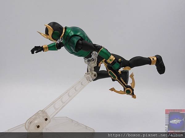 PhotoCap_SHF 仮面ライダークウガ ペガサス＆ライジングペガサスフォーム (41).jpg