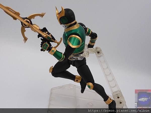 PhotoCap_SHF 仮面ライダークウガ ペガサス＆ライジングペガサスフォーム (55).jpg