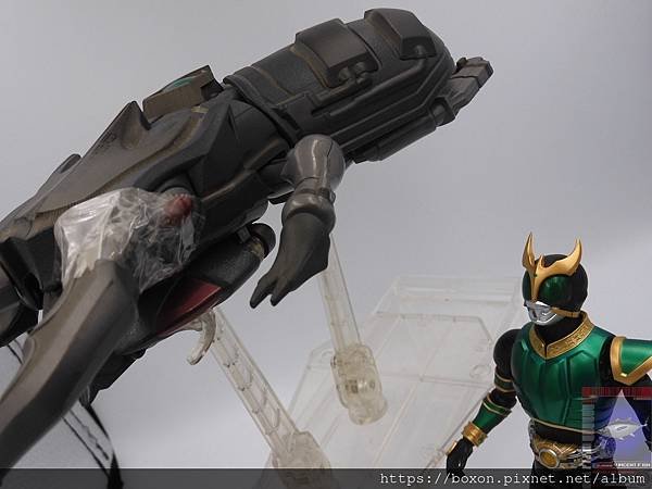 PhotoCap_SHF 仮面ライダークウガ ペガサス＆ライジングペガサスフォーム (58).jpg