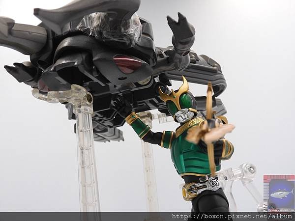 PhotoCap_SHF 仮面ライダークウガ ペガサス＆ライジングペガサスフォーム (63).jpg