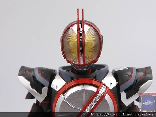 PhotoCap_SHF 真骨彫 仮面ライダーネクストファイズ  (7).jpg