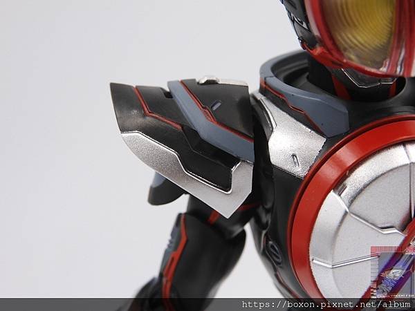 PhotoCap_SHF 真骨彫 仮面ライダーネクストファイズ  (9).jpg