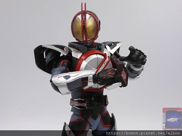 PhotoCap_SHF 真骨彫 仮面ライダーネクストファイズ  (37).jpg