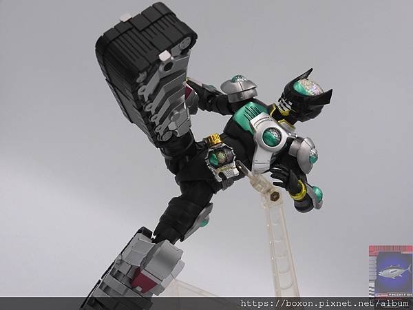 PhotoCap_SHF 真骨彫 CLAWs サソリ (57).jpg