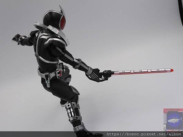 PhotoCap_真骨彫 仮面ライダーファイズ アクセルフォーム (64).jpg