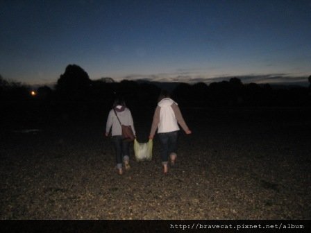 IMG_2518 Motueka Beach-滿載而歸.JPG