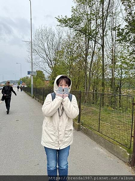 【2024奧捷自由行】庫倫洛夫CK小鎮一日遊~行走在雨中的童