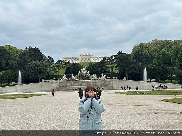 【2024奧捷自由行】美泉宮(熊布朗宮)、維也納歌劇院、聖史