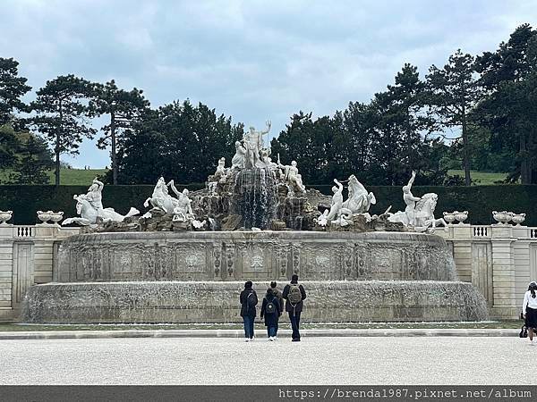 【2024奧捷自由行】美泉宮(熊布朗宮)、維也納歌劇院、聖史