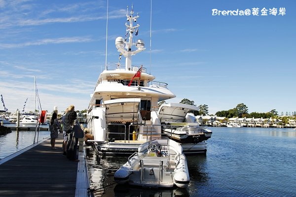 Intern&apos;l Boat Show 2012