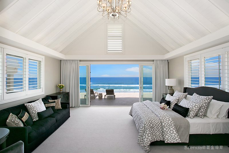 Hamptons Beachfront - Master Suite.jpg